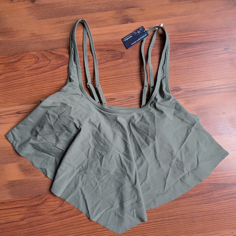 NWT Stylish Green Double Strap Bikini Top